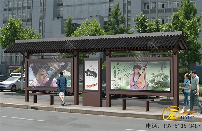 湖南第二批候车亭安装使用中